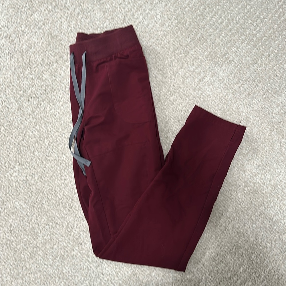 Figs maroon skinny leg scrub pants